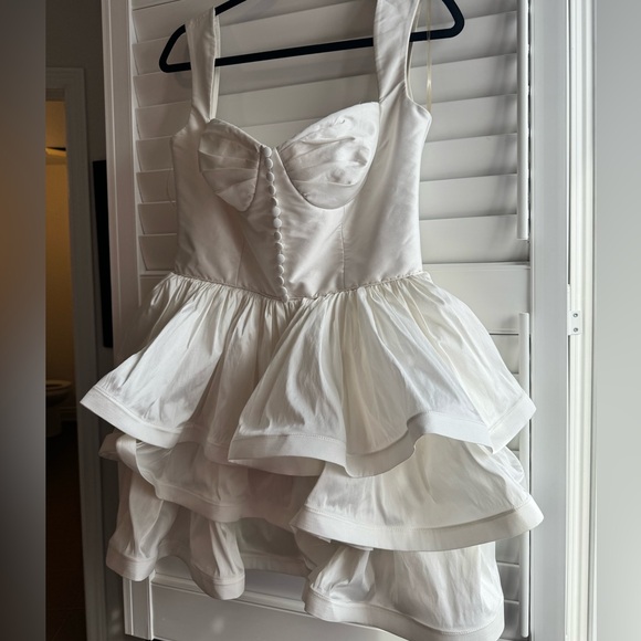 Tarik ediz, Size 10, in white color - Picture 4 of 4